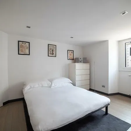 Via Vigevano By Onefinestay * Milán